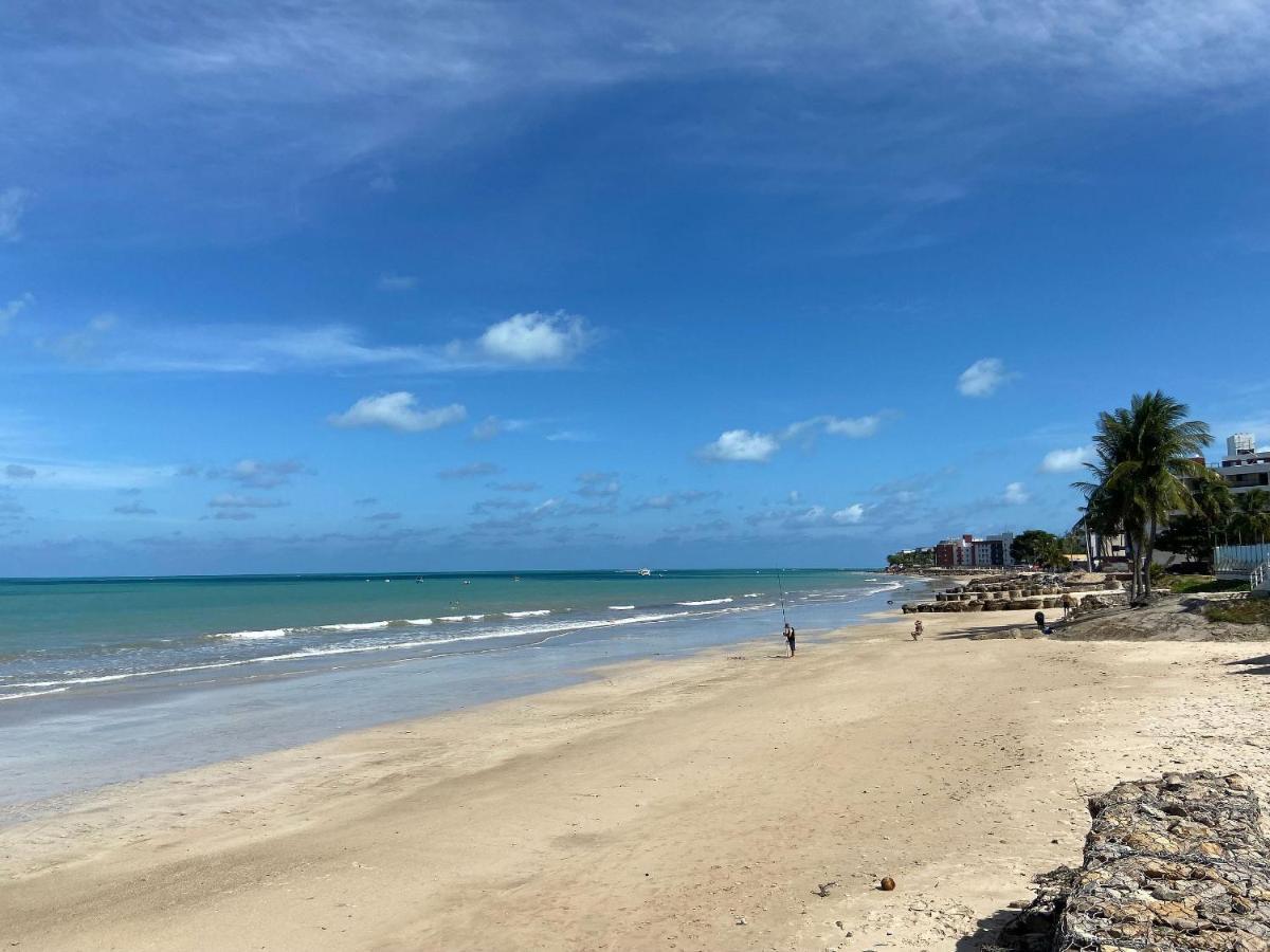 Bela Hospedagem - Flat Pe Na Areia No Bessa Com Vista Incrivel Do Mar Joao Pessoa Luaran gambar